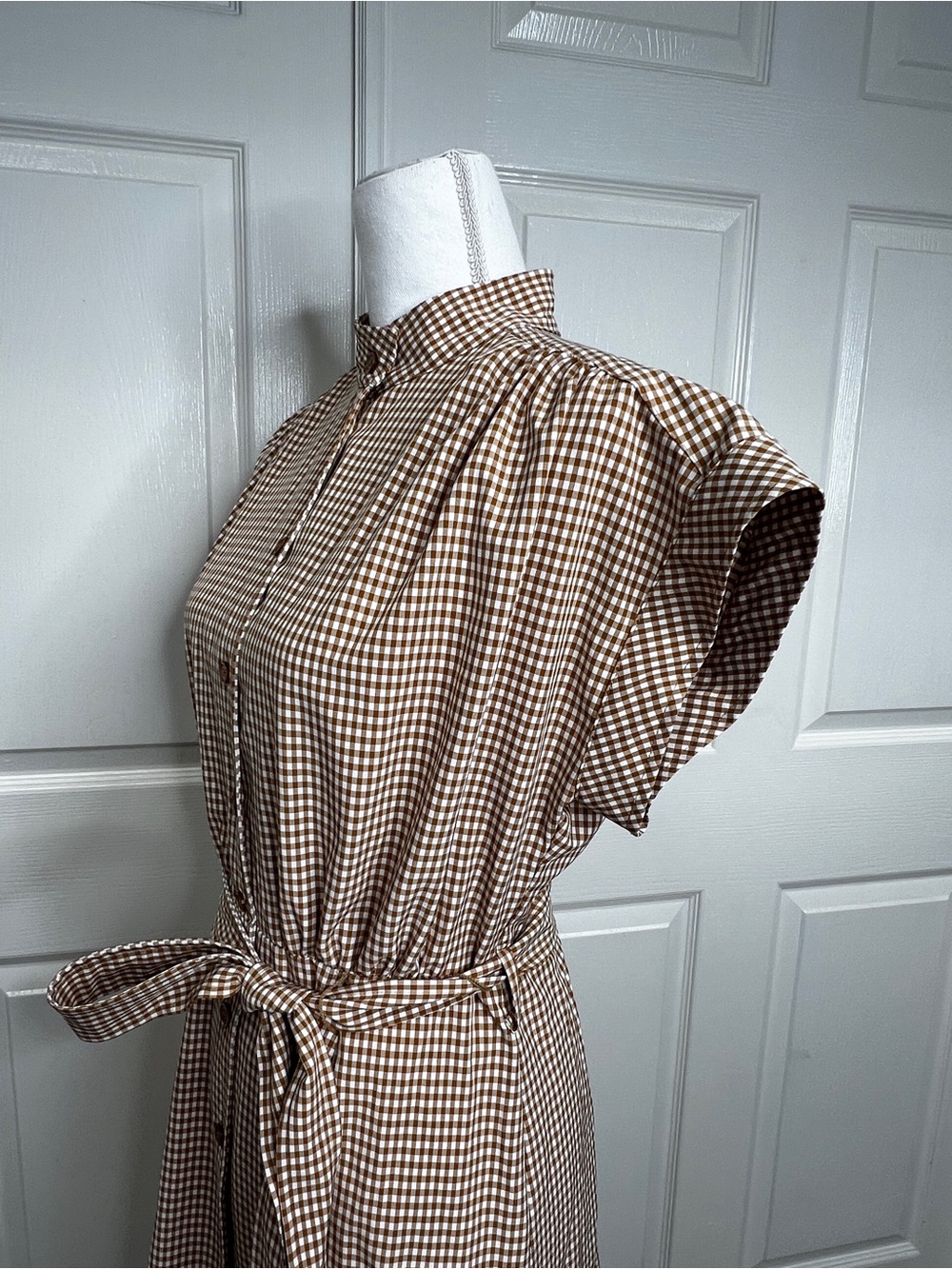 Calvin Klein Gingham Check Belted Shirtdress Size 4 Brown White - Picture 4 of 11